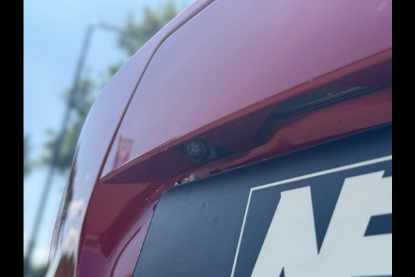 Nissan Micra 1.0 IG-T Acenta TREKHAAK / CAMERA / CARPLAY / 4-SEIZ. BAND / STOELVERW. / ZEER NETJES