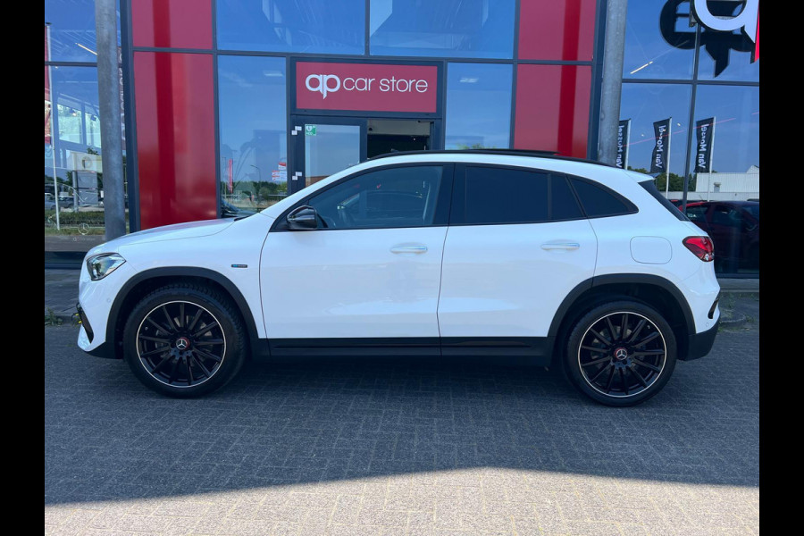 Mercedes-Benz GLA 250 e AMG Line