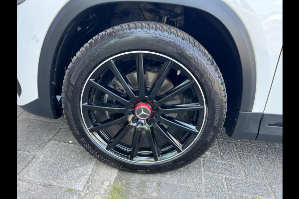 Mercedes-Benz GLA 250 e AMG Line