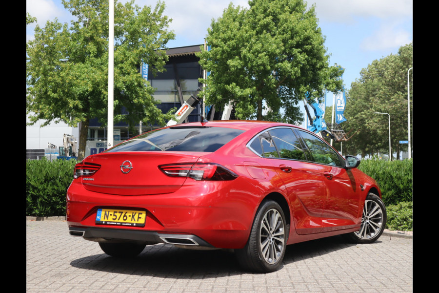 Opel Insignia Grand Sport 2.0 Turbo 200 PK Business Elegance Automaat