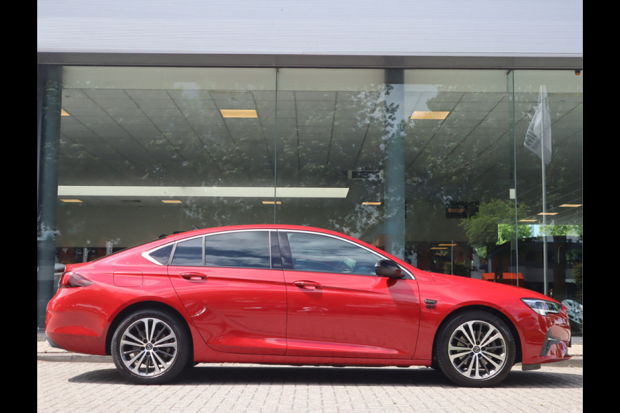 Opel Insignia Grand Sport 2.0 Turbo 200 PK Business Elegance Automaat