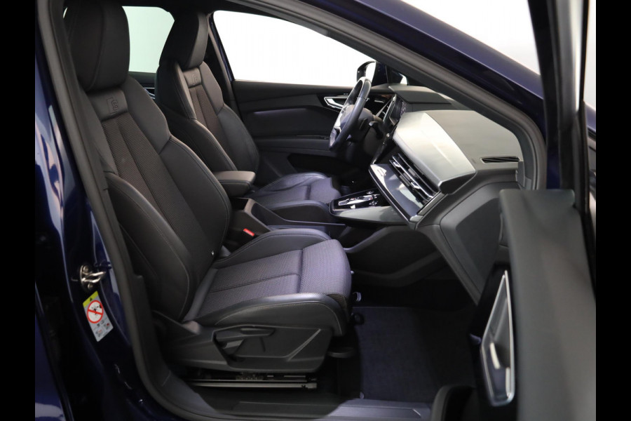 Audi Q4 e-tron 40 S edition 77 kWh 20'LM-velgen|Camera| stoelen verwarmd|  Int.voorverwarming|
