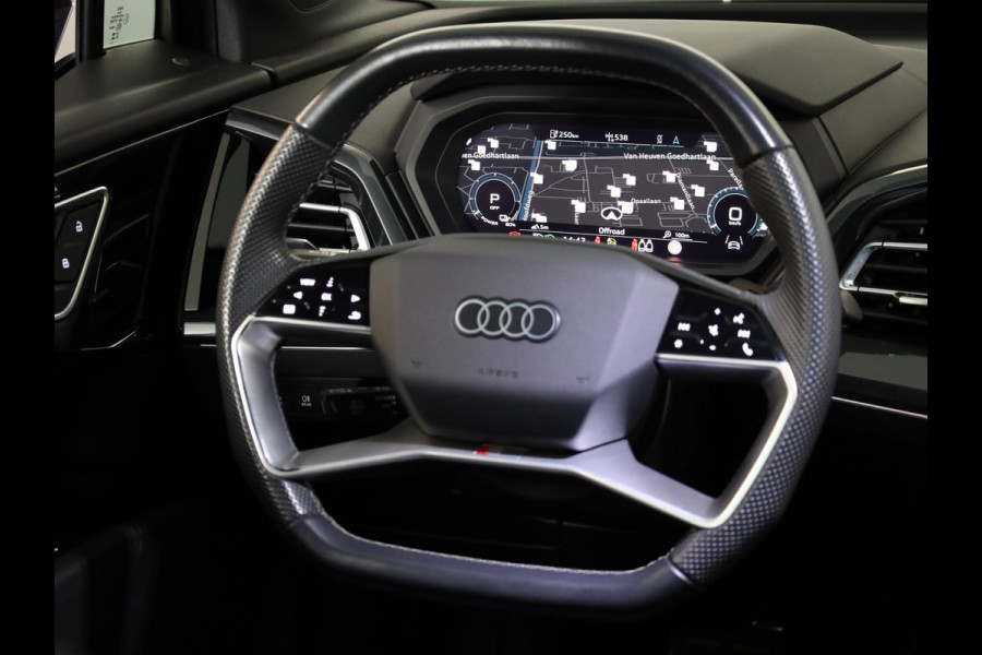 Audi Q4 e-tron 40 S edition 77 kWh 20'LM-velgen|Camera| stoelen verwarmd|  Int.voorverwarming|