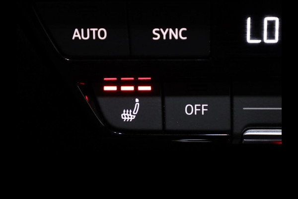 Audi Q4 e-tron 40 S edition 77 kWh 20'LM-velgen|Camera| stoelen verwarmd|  Int.voorverwarming|