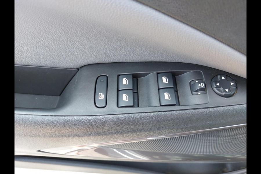 Opel Crossland X 1.2 Innovation | Pano | Camera | 12 maanden garantie
