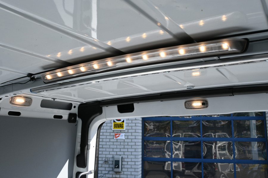 Mercedes-Benz Sprinter 214 CDI L1H1 LED, MBUX met Apple Carplay/Android Auto, Trekhaak