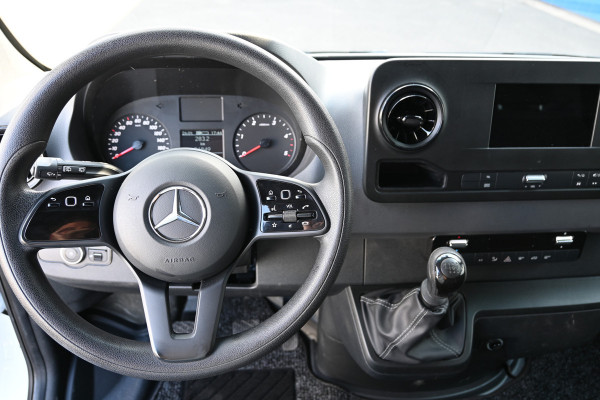 Mercedes-Benz Sprinter 214 CDI L1H1 LED, MBUX met Apple Carplay/Android Auto, Trekhaak