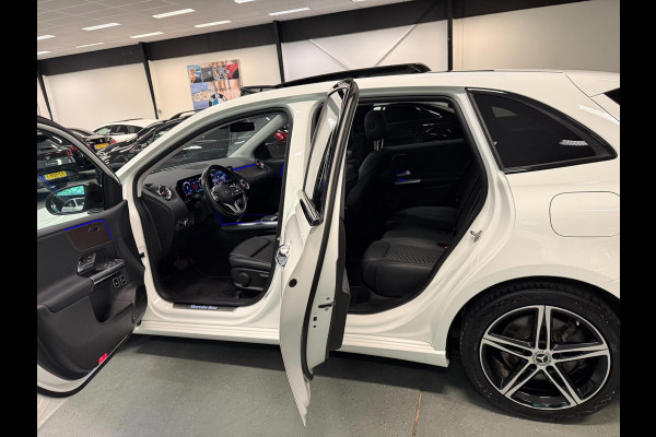 Mercedes-Benz B-Klasse 250 e Business Solution PANO/SFEERVERL/BURMESTER/V-COCKPIT/DAB/CARPLAY/CAM///