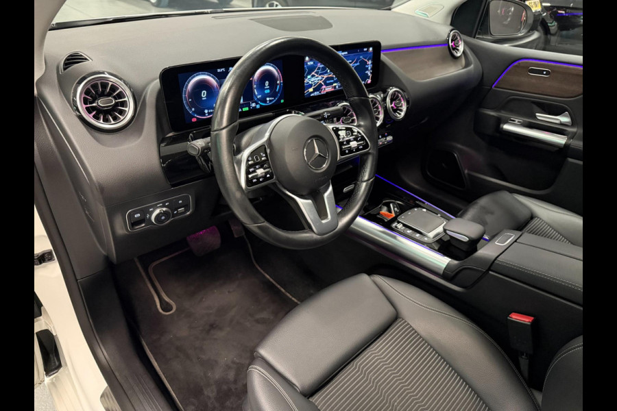 Mercedes-Benz B-Klasse 250 e Business Solution PANO/SFEERVERL/BURMESTER/V-COCKPIT/DAB/CARPLAY/CAM///
