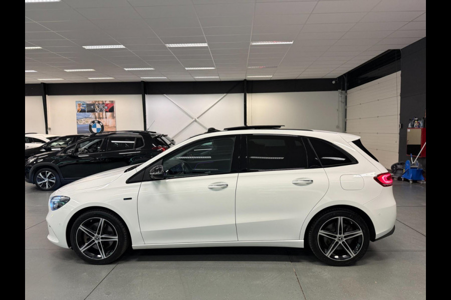 Mercedes-Benz B-Klasse 250 e Business Solution PANO/SFEERVERL/BURMESTER/V-COCKPIT/DAB/CARPLAY/CAM///