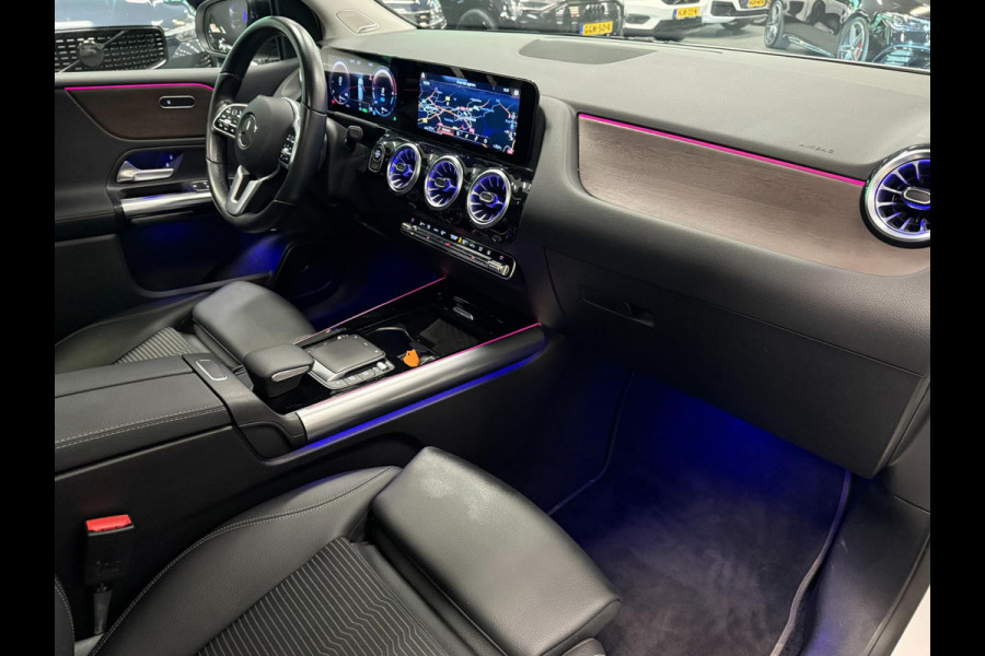 Mercedes-Benz B-Klasse 250 e Business Solution PANO/SFEERVERL/BURMESTER/V-COCKPIT/DAB/CARPLAY/CAM///