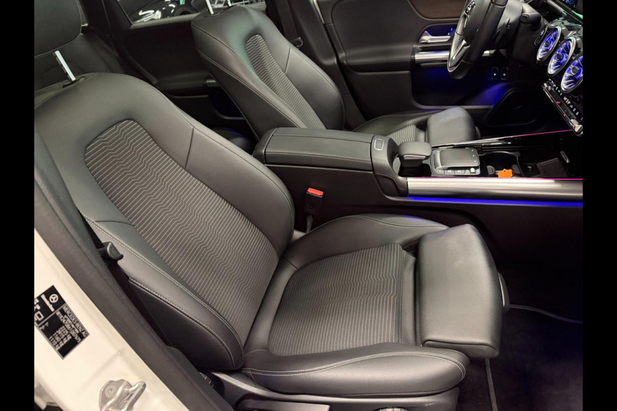 Mercedes-Benz B-Klasse 250 e Business Solution PANO/SFEERVERL/BURMESTER/V-COCKPIT/DAB/CARPLAY/CAM///