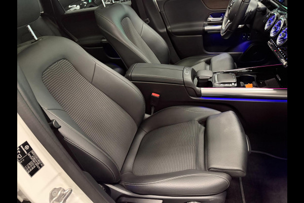 Mercedes-Benz B-Klasse 250 e Business Solution PANO/SFEERVERL/BURMESTER/V-COCKPIT/DAB/CARPLAY/CAM///