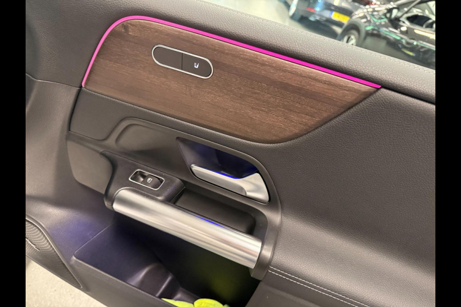 Mercedes-Benz B-Klasse 250 e Business Solution PANO/SFEERVERL/BURMESTER/V-COCKPIT/DAB/CARPLAY/CAM///
