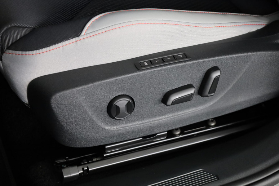 Škoda Elroq 85 Business Edition 286pk | Business Upgrade Advanced | Trekhaak | Warmtepomp | Winterpakket | 21 inch