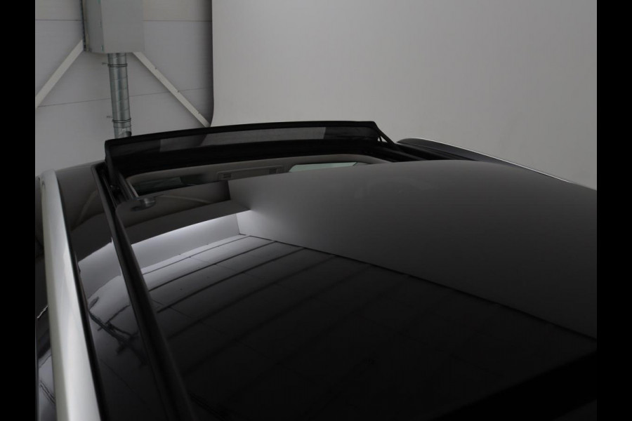 Volkswagen Passat 1.4 TSI GTE | Panoramadak | Stoelverwarming | Leder/Alcantara | Camera | Carplay | Adaptive cruise | Matrix LED | Massage | Navigatie