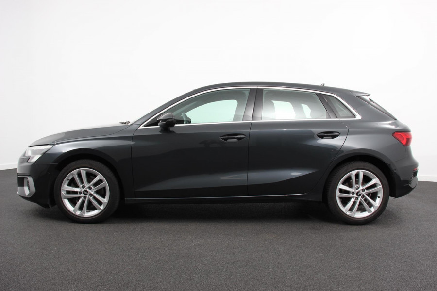 Audi A3 Sportback 35 TFSI 150pk S-Tronic Prestige | Panorama dak | Climate control | Navigatie | Appel Carplay/Android Auto | Electrisch bedienbare achterklep | Led | Dab | Virtual Cockpit | Adaptive Cruise Control | 17"LMV