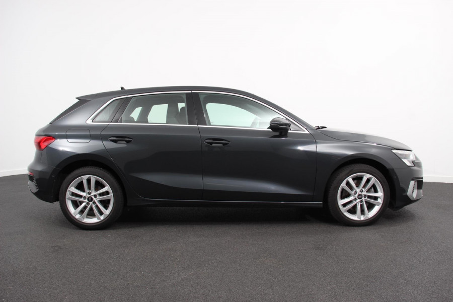 Audi A3 Sportback 35 TFSI 150pk S-Tronic Prestige | Panorama dak | Climate control | Navigatie | Appel Carplay/Android Auto | Electrisch bedienbare achterklep | Led | Dab | Virtual Cockpit | Adaptive Cruise Control | 17"LMV