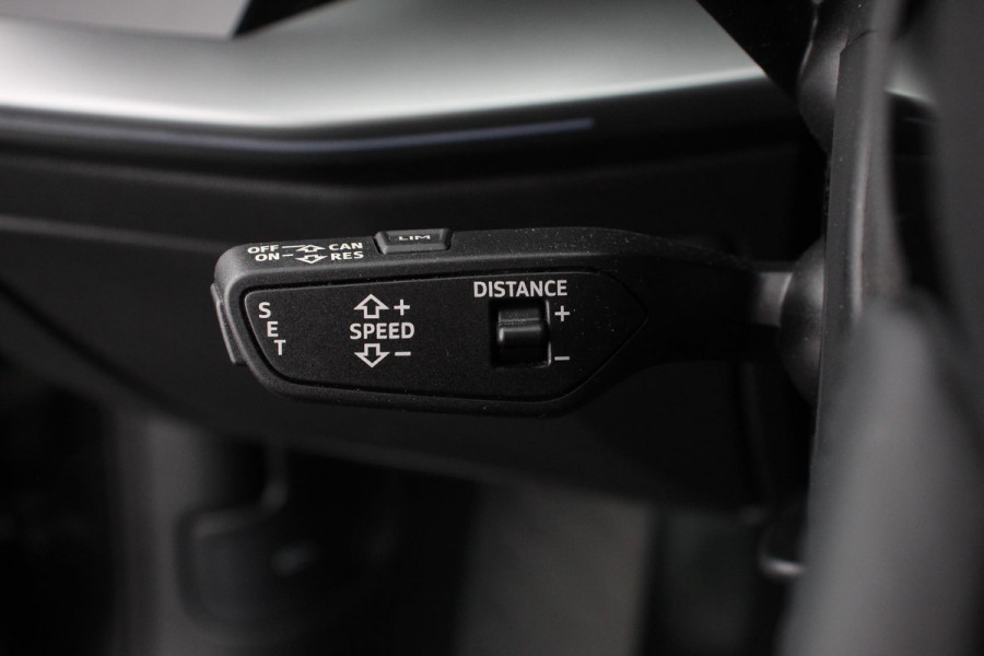 Audi A3 Sportback 35 TFSI 150pk S-Tronic Prestige | Panorama dak | Climate control | Navigatie | Appel Carplay/Android Auto | Electrisch bedienbare achterklep | Led | Dab | Virtual Cockpit | Adaptive Cruise Control | 17"LMV