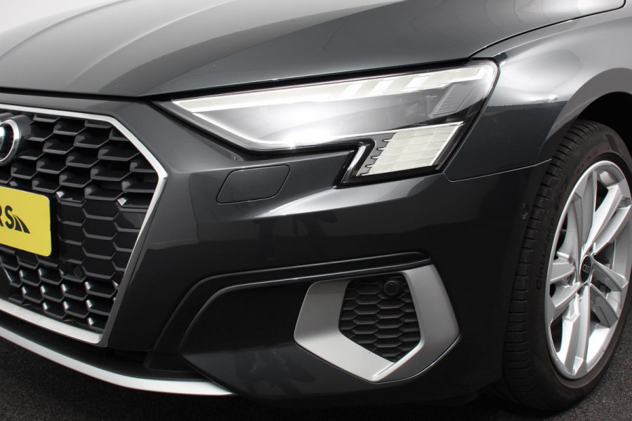Audi A3 Sportback 35 TFSI 150pk S-Tronic Prestige | Panorama dak | Climate control | Navigatie | Appel Carplay/Android Auto | Electrisch bedienbare achterklep | Led | Dab | Virtual Cockpit | Adaptive Cruise Control | 17"LMV