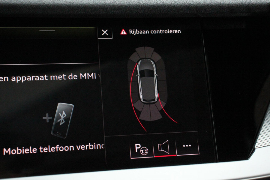 Audi A3 Sportback 35 TFSI 150pk S-Tronic Prestige | Panorama dak | Climate control | Navigatie | Appel Carplay/Android Auto | Electrisch bedienbare achterklep | Led | Dab | Virtual Cockpit | Adaptive Cruise Control | 17"LMV