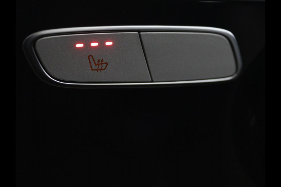 Mercedes-Benz GLC 200 Business Solution Limited | Panoramadak | Leder | Stoelverwarming | Adaptive cruise | Trekhaak | Camera | Carplay