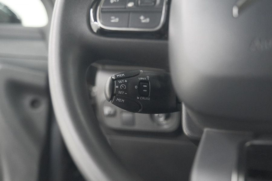 Citroën C3 PureTech 82 S&S Business | Trekhaak | Apple Carplay | Climate Control | Stoelverwarming