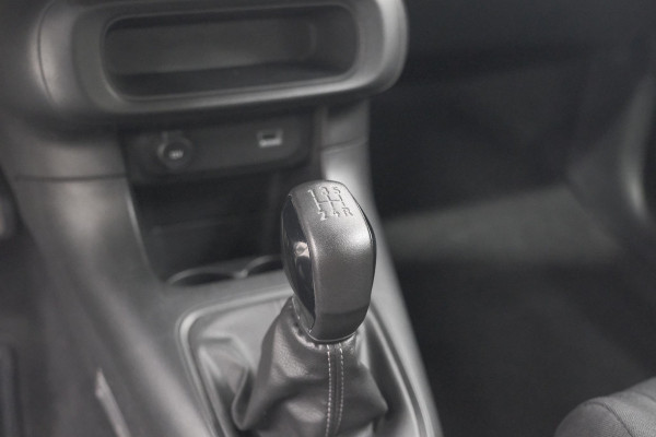 Citroën C3 PureTech 82 S&S Business | Trekhaak | Apple Carplay | Climate Control | Stoelverwarming