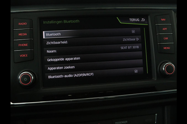 Seat Ateca 1.4 TSI Style | Trekhaak | Stoelverwarming | Carplay | Parkeerhulp | Climate control | Cruise control | Bluetooth