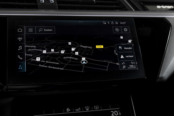 Audi e-tron 50 quattro S edition 71 kWh | Bang & Olufsen | S/K Panodak | Dig.Cockpit | Adapt.Cruise | Stoelverw. | Camera+PDC | NAV + App.Connect | Auto.Airco | LM 20" |