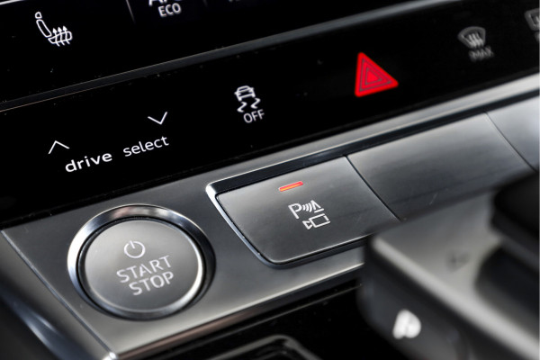 Audi e-tron 50 quattro S edition 71 kWh | Bang & Olufsen | S/K Panodak | Dig.Cockpit | Adapt.Cruise | Stoelverw. | Camera+PDC | NAV + App.Connect | Auto.Airco | LM 20" |