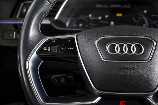 Audi e-tron 50 quattro S edition 71 kWh | Bang & Olufsen | S/K Panodak | Dig.Cockpit | Adapt.Cruise | Stoelverw. | Camera+PDC | NAV + App.Connect | Auto.Airco | LM 20" |