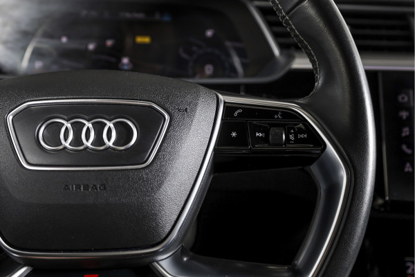 Audi e-tron 50 quattro S edition 71 kWh | Bang & Olufsen | S/K Panodak | Dig.Cockpit | Adapt.Cruise | Stoelverw. | Camera+PDC | NAV + App.Connect | Auto.Airco | LM 20" |