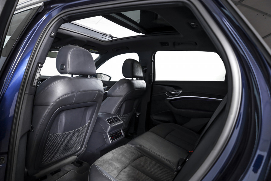 Audi e-tron 50 quattro S edition 71 kWh | Bang & Olufsen | S/K Panodak | Dig.Cockpit | Adapt.Cruise | Stoelverw. | Camera+PDC | NAV + App.Connect | Auto.Airco | LM 20" |