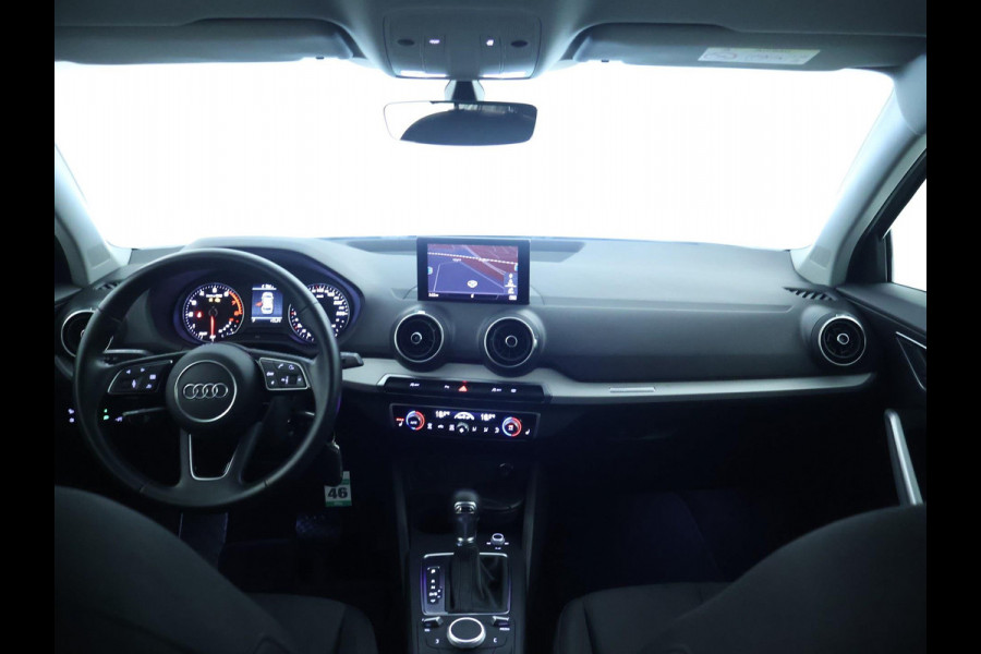 Audi Q2 35 TFSI Epic NAVI | LED | Stoelverwarming
