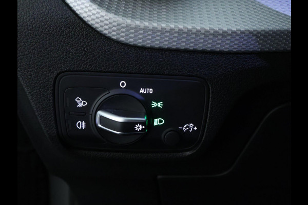 Audi Q2 35 TFSI Epic NAVI | LED | Stoelverwarming