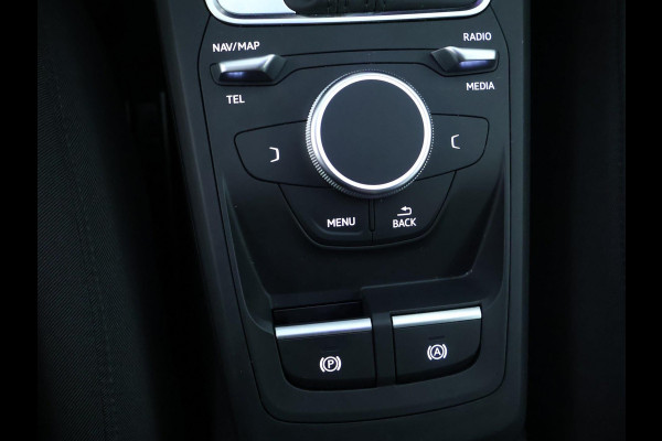 Audi Q2 35 TFSI Epic NAVI | LED | Stoelverwarming