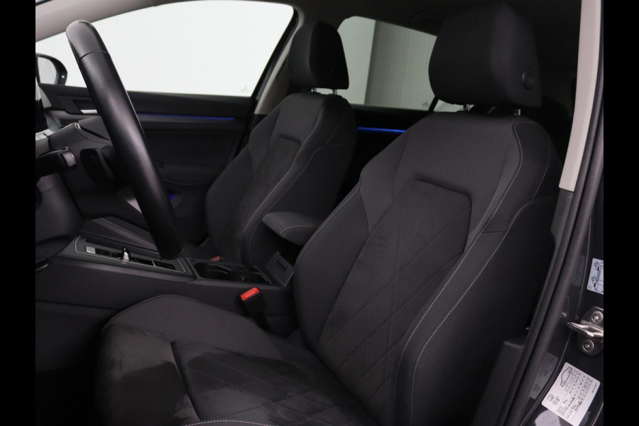Volkswagen Golf 1.4 TSI e-Hybrid Style | Stoel & stuurverwarming | Massage | Adaptive cruise | Carplay | Memory | Navigatie | Sfeerverlichting