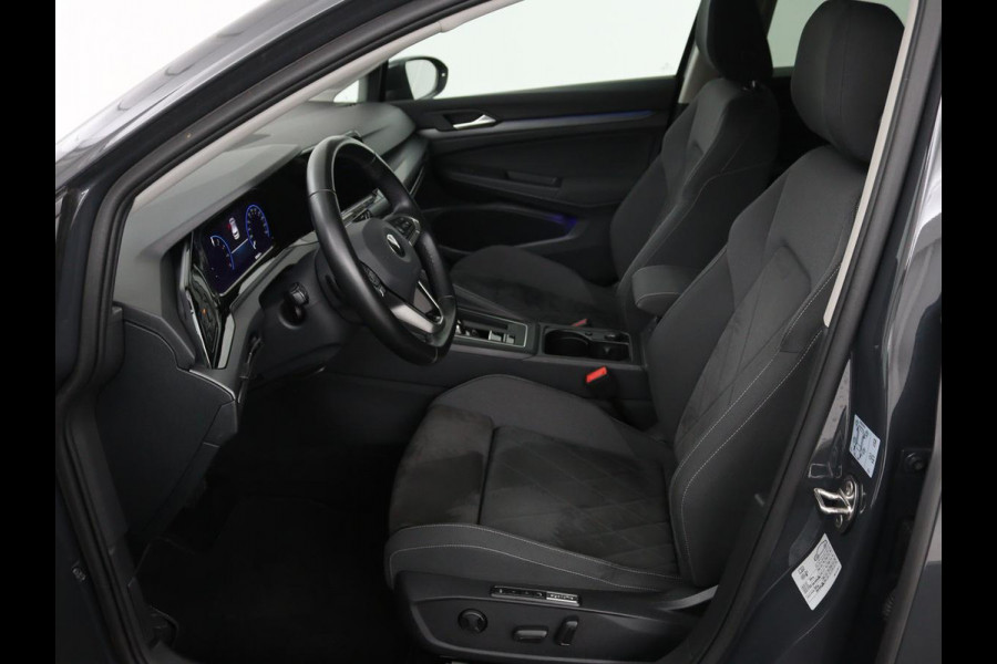 Volkswagen Golf 1.4 TSI e-Hybrid Style | Stoel & stuurverwarming | Massage | Adaptive cruise | Carplay | Memory | Navigatie | Sfeerverlichting