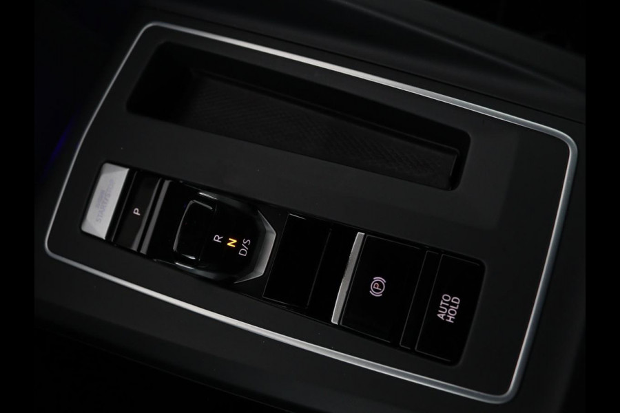 Volkswagen Golf 1.4 TSI e-Hybrid Style | Stoel & stuurverwarming | Massage | Adaptive cruise | Carplay | Memory | Navigatie | Sfeerverlichting