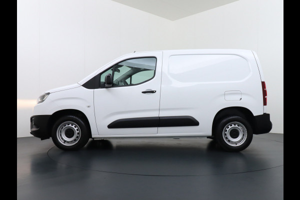 Toyota PROACE CITY D102pk D-4D Navi Apple/Android ECC Pdc Bluetooth CruiseControl Elek.Ramen Airco SchuifdeurRechts Usb Mistlampen Regensensor Aut.Verlichting Elek.inkl.spiegels Live 1500kg trekvermogen Orig.NLs auto EURO6