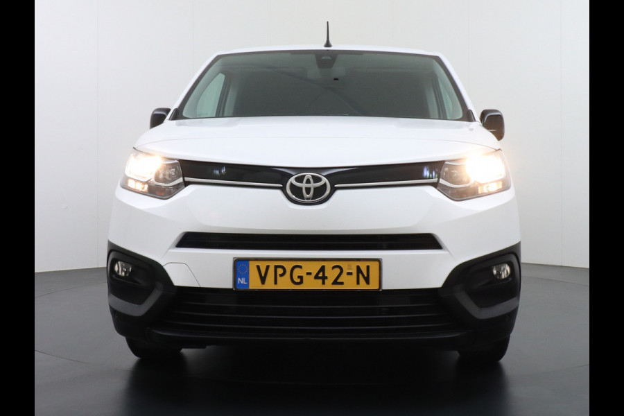 Toyota PROACE CITY D102pk D-4D Navi Apple/Android ECC Pdc Bluetooth CruiseControl Elek.Ramen Airco SchuifdeurRechts Usb Mistlampen Regensensor Aut.Verlichting Elek.inkl.spiegels Live 1500kg trekvermogen Orig.NLs auto EURO6