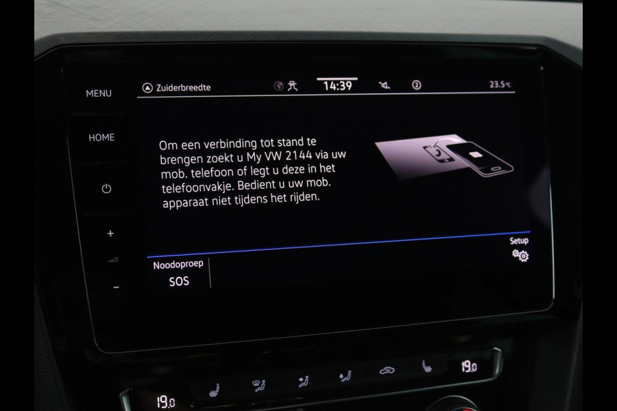 Volkswagen Passat 1.4 TSI PHEV GTE | Panoramadak | Stoelverwarming | Trekhaak | Side Assist | Camera | Carplay | Adaptive cruise | Park Assist | Matrix LED | Massage