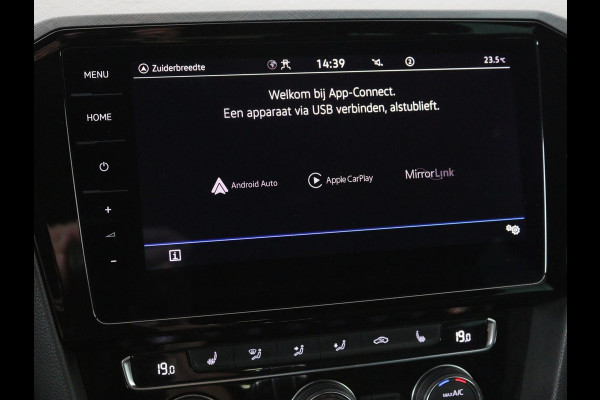 Volkswagen Passat 1.4 TSI PHEV GTE | Panoramadak | Stoelverwarming | Trekhaak | Side Assist | Camera | Carplay | Adaptive cruise | Park Assist | Matrix LED | Massage