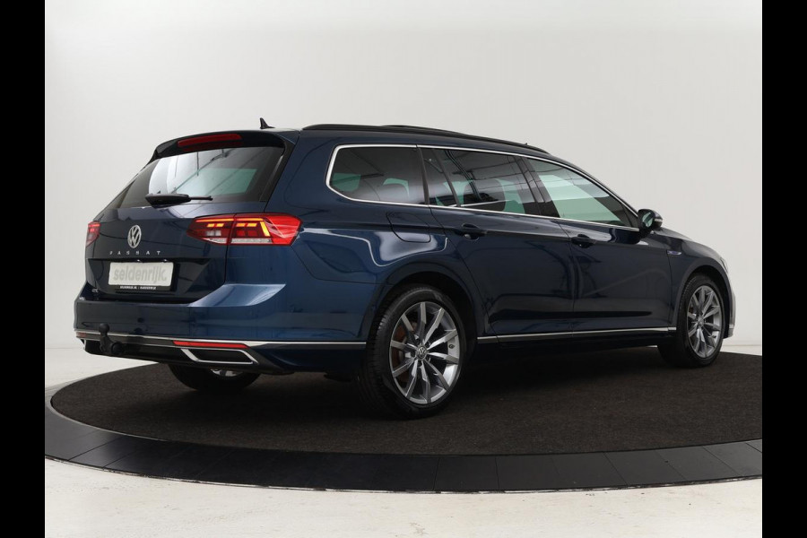 Volkswagen Passat 1.4 TSI PHEV GTE | Panoramadak | Stoelverwarming | Trekhaak | Side Assist | Camera | Carplay | Adaptive cruise | Park Assist | Matrix LED | Massage