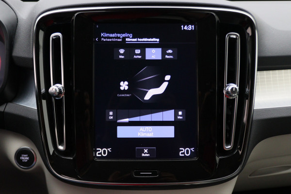 Volvo XC40 1.5 T3 Momentum Pro Camera, Apple Carplay, LED, Cruise, PDC