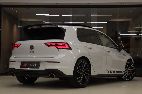 Volkswagen Golf 2.0 TSI GTI CLUBSPORT /PANO/HUD/ACC/DCC/IQ-LIGHT/VOLL
