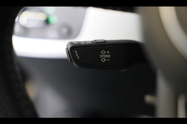 Audi A5 Sportback 40 TFSI S Line / AUT / Elek Stoelen / Virtual Cockpit / APPLE CARPLAY / Stuurverwarming / Led / Pdc / 20 Inch