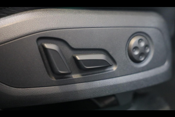 Audi A5 Sportback 40 TFSI S Line / AUT / Elek Stoelen / Virtual Cockpit / APPLE CARPLAY / Stuurverwarming / Led / Pdc / 20 Inch