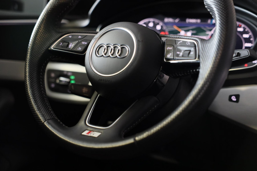 Audi A5 Sportback 40 TFSI S Line / AUT / Elek Stoelen / Virtual Cockpit / APPLE CARPLAY / Stuurverwarming / Led / Pdc / 20 Inch